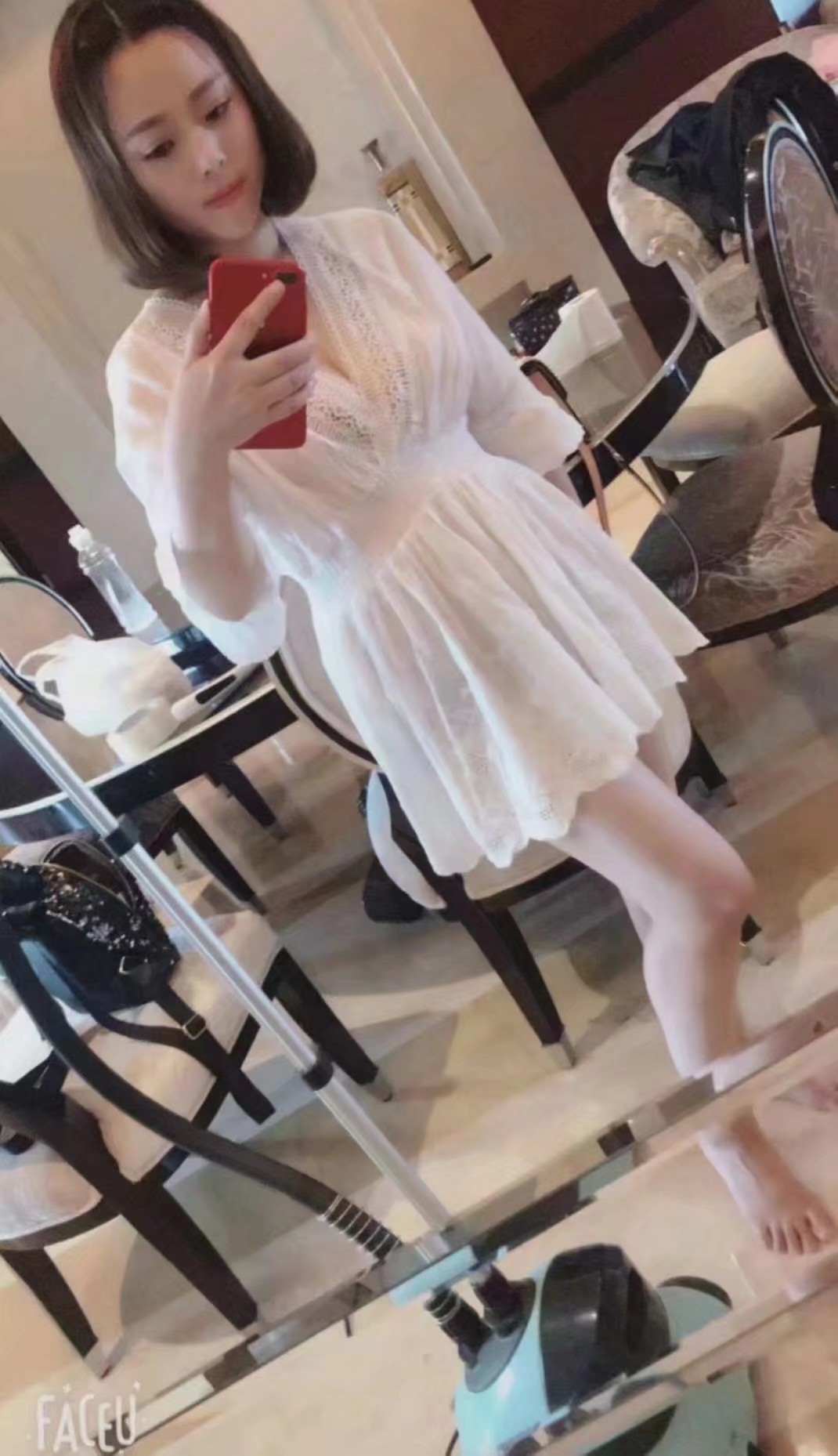 高端年轻美女全套服务